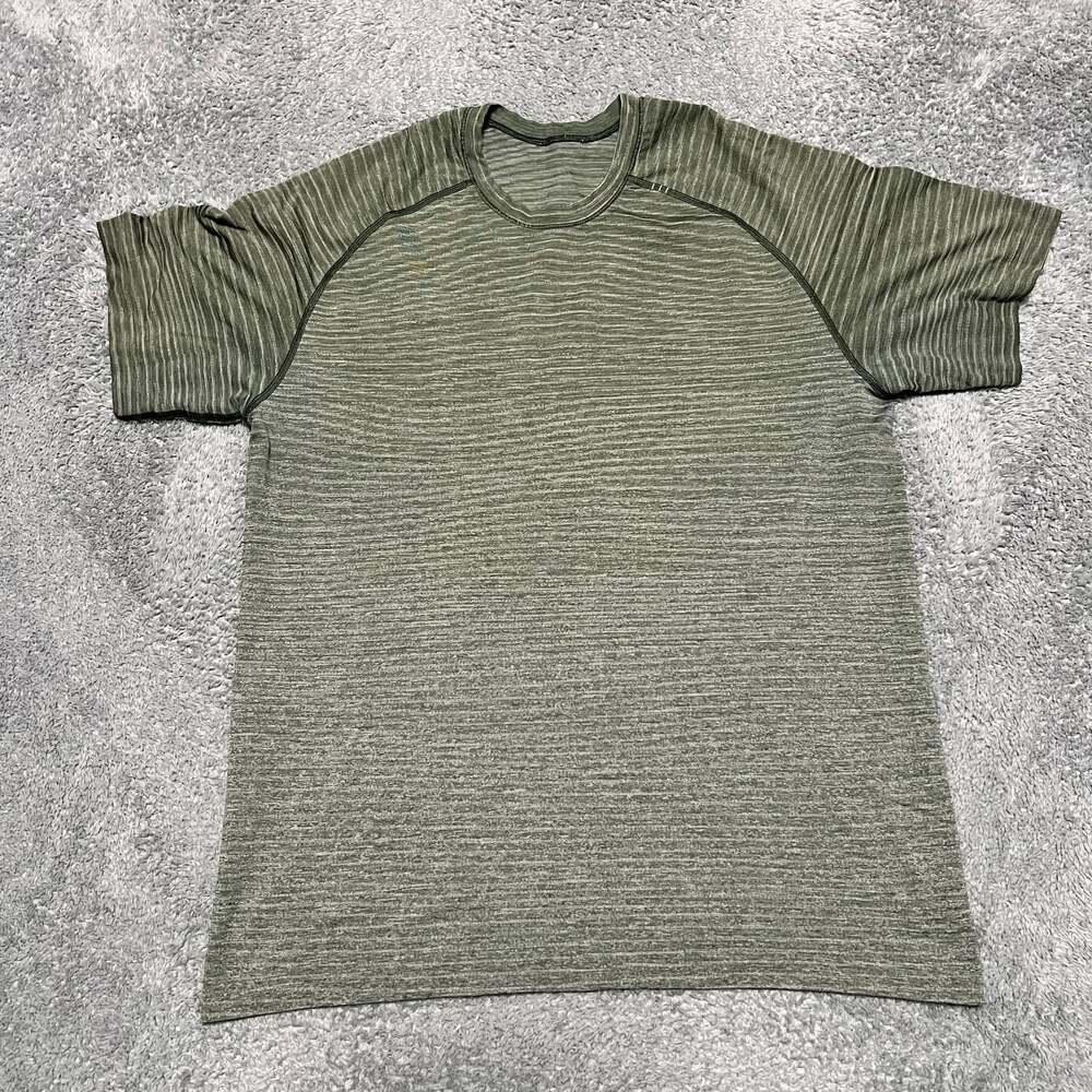 Lululemon Shirt Mens Large Green Striped Metal Vent Tech Short Sleeve Shirt